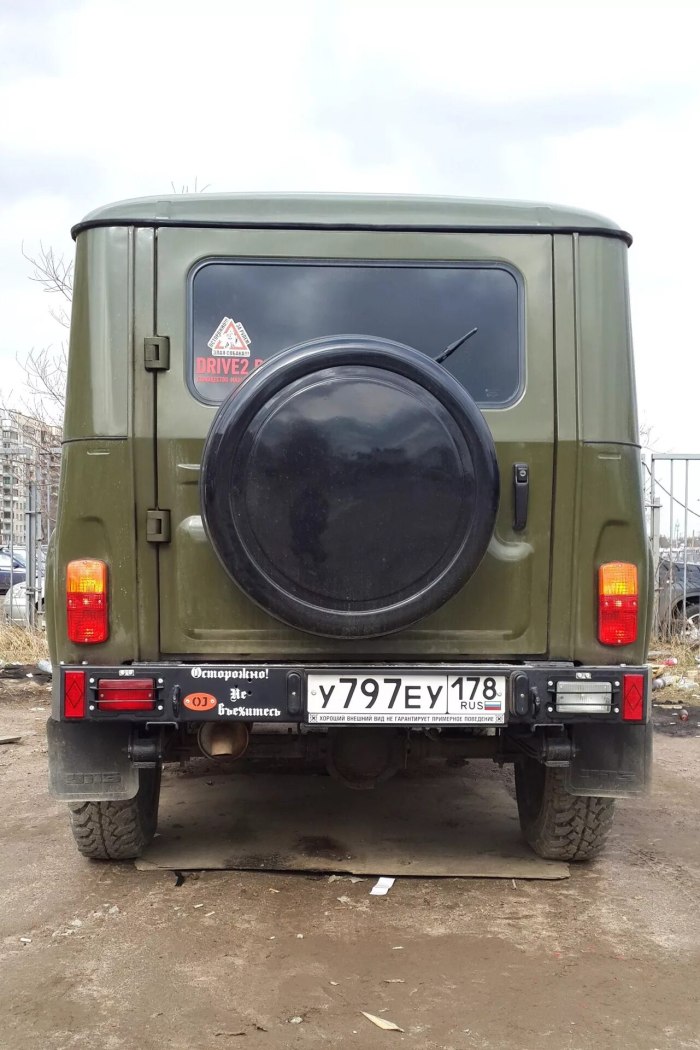 УАЗ 3151 зад