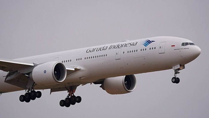 Б777 300ер