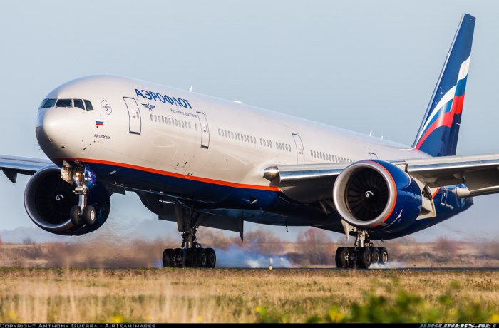Б777 300ер