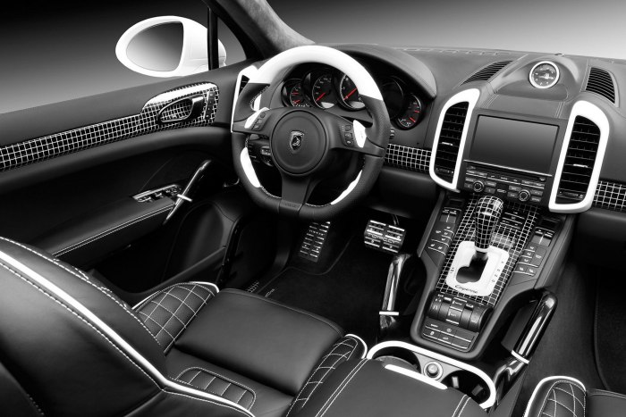 Porsche Cayenne 958 салон