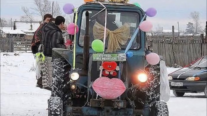 Смешной трактор