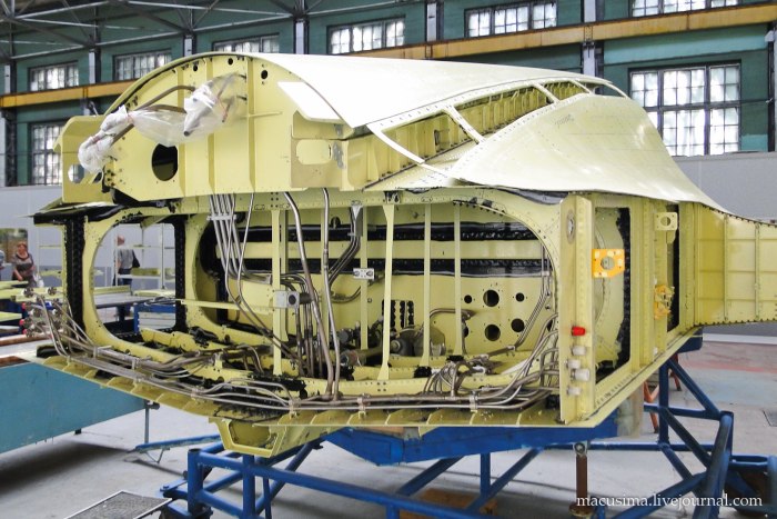 Центроплан ту-160