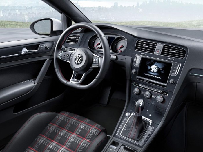 Golf GTI 2013 салон