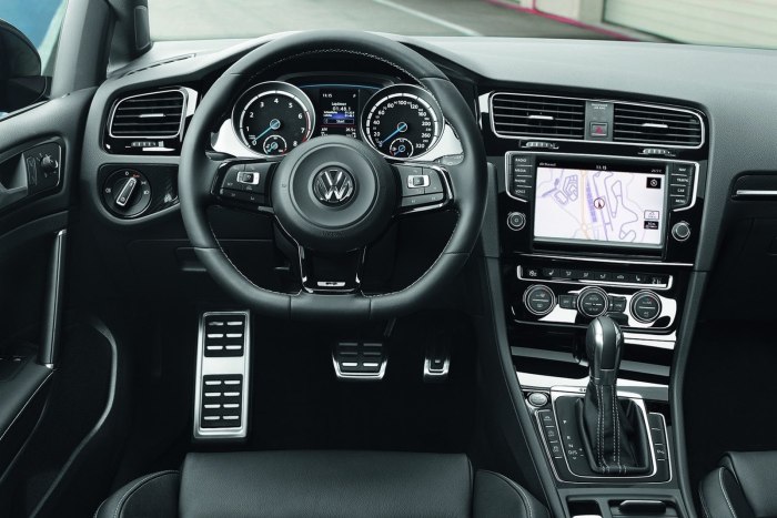 VW Golf 6 r салон