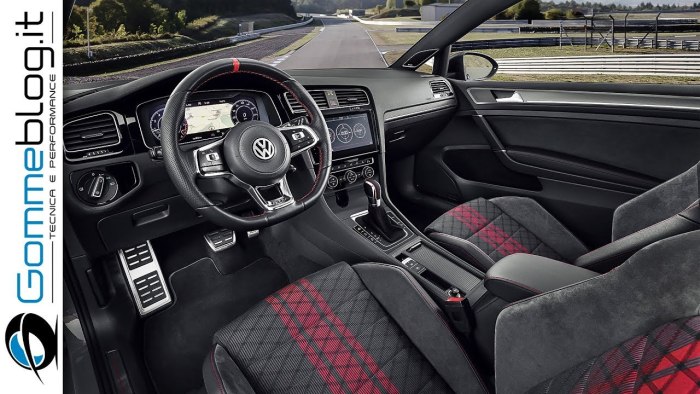 Volkswagen Golf GTI MK7.5 салон