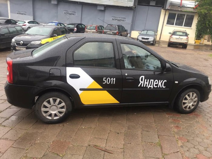 Логан 1 Uber
