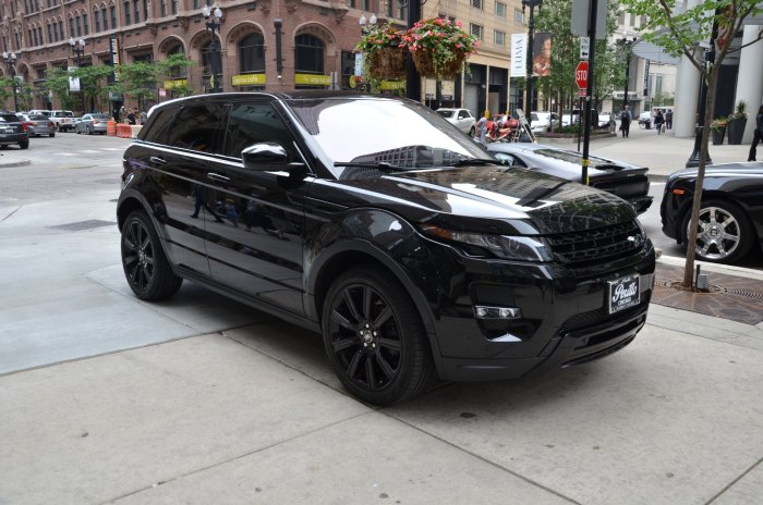 Range Rover Evoque черный