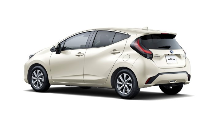 Toyota Aqua 2021