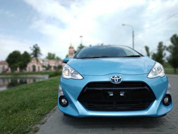 Toyota Aqua 2015