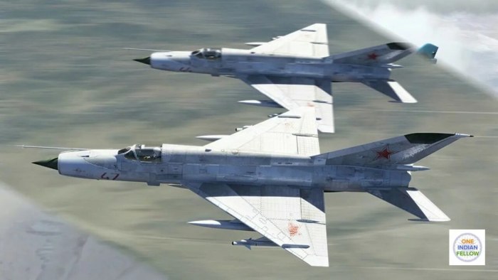 Истребитель Су-19