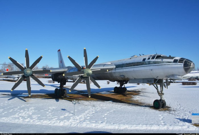 Ту-116 пассажирский самолёт