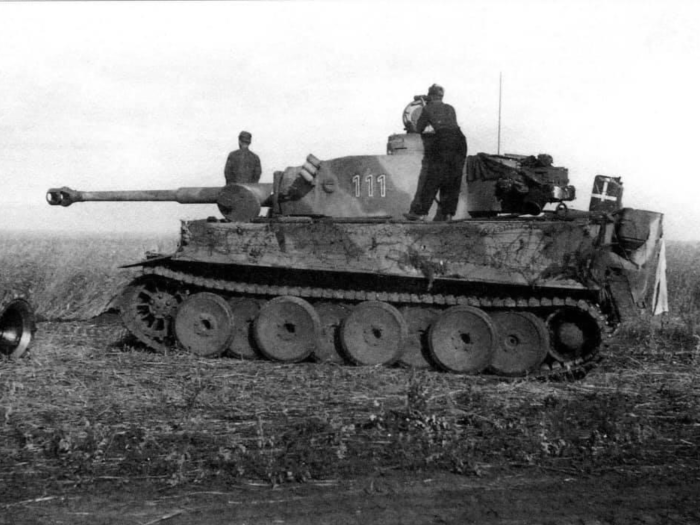 Танк тигр 1943 Курская дуга