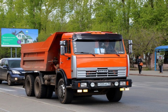 Грузовик КАМАЗ 55111