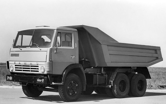 Грузовик КАМАЗ 5511