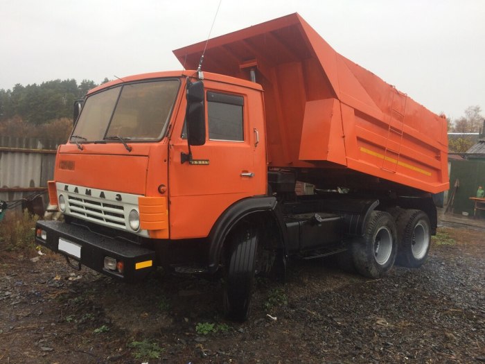 КАМАЗ 55111 самосвал