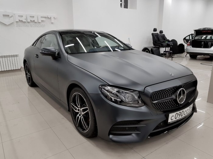 Мерседес серый графит матовый e63s