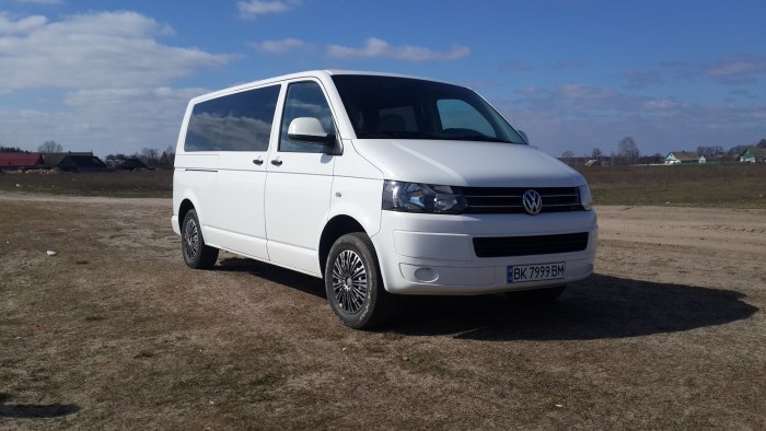 Volkswagen Transporter т5 2009 года