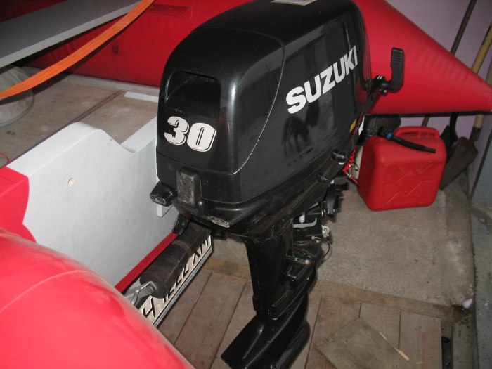 Suzuki dt40
