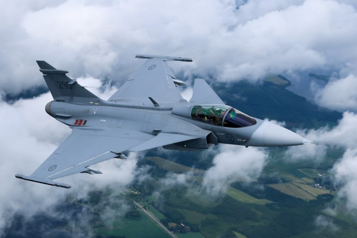 Шведский Saab Jas-39