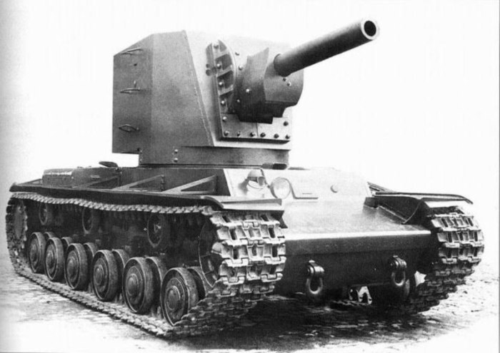 Кв-2 танк