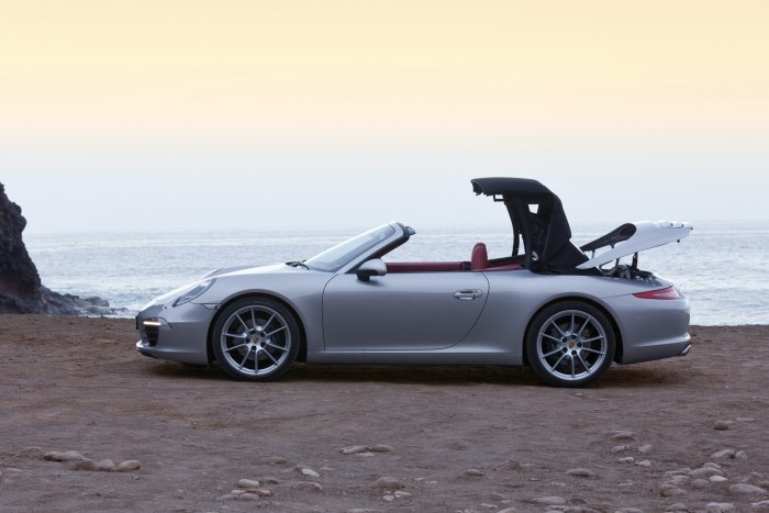 Porsche 911 Carrera Cabriolet