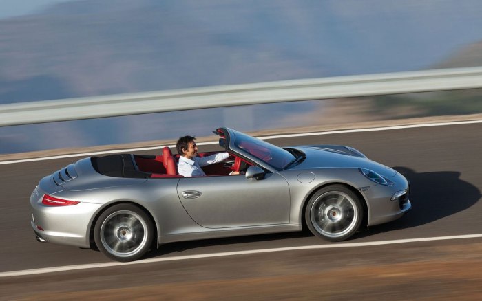 Porsche 911 Carrera Cabriolet
