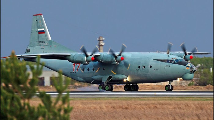 Антонов АН 12бк
