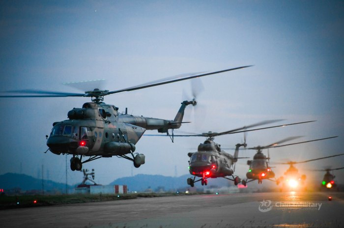 Вертолет z-8 НОАК