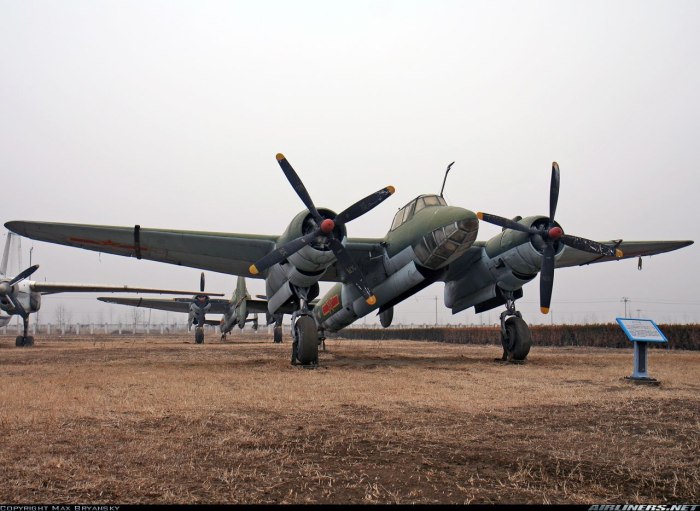 Туполев ту-2