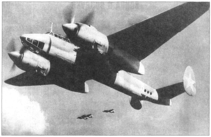 Советский пикирующий бомбардировщик ту-2