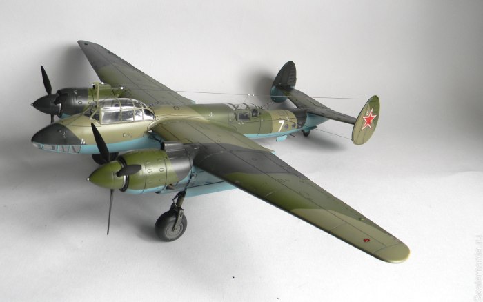 Фронтовой бомбардировщик ту-2