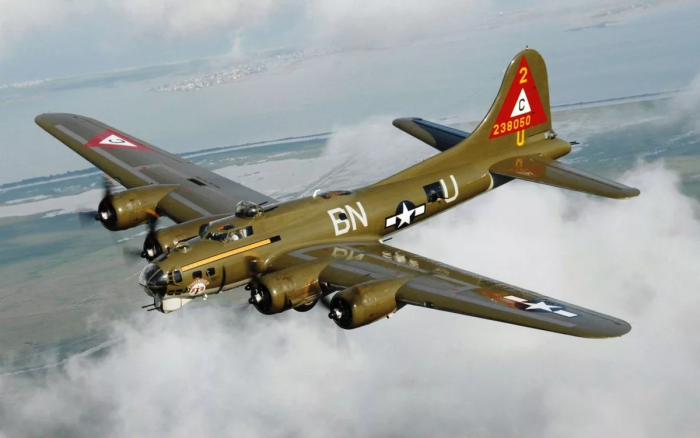 Бомбардировщик b-17 летающая крепость