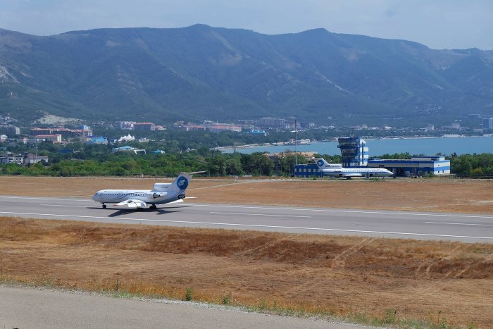 Аэропорт Новороссийск