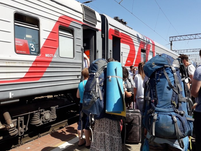 Фирменный поезд океан Владивосток Хабаровск