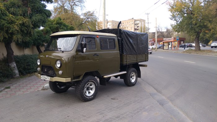 УАЗ 452 фермер бортовой
