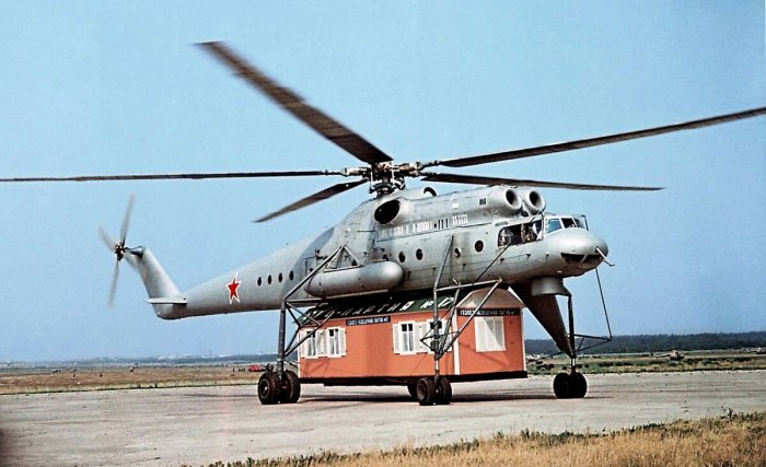 Транспортный вертолет ми-10к
