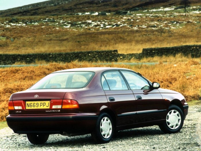 Toyota Carina e t19