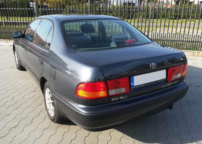 Тойота Carina 1995г.в.