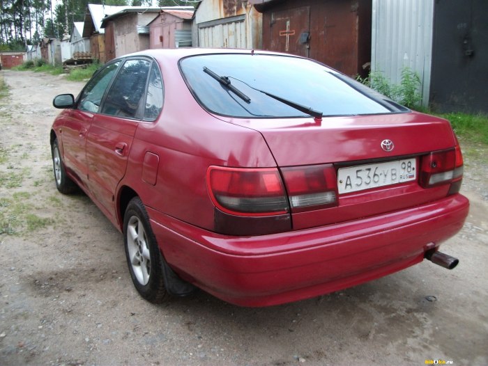 Toyota Carina e 1995
