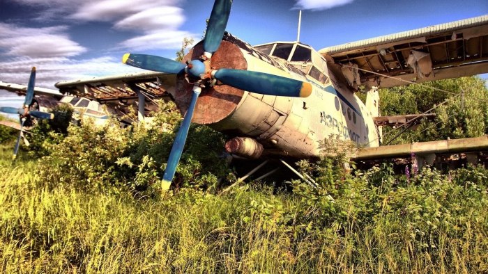 Кукурузник АН-2 старый