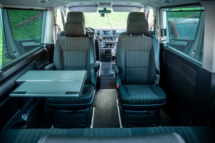 Volkswagen Multivan 2018 салон
