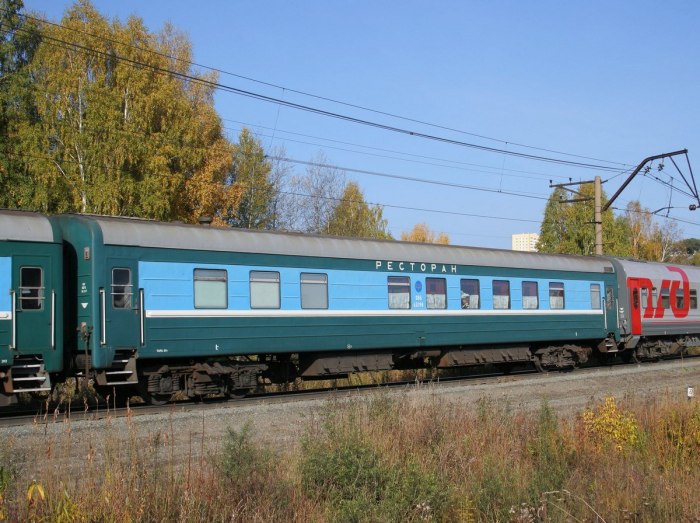 Фирменный поезд Томич Томск Москва
