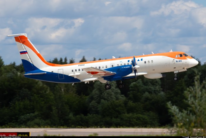 Ил-114-300 кабина