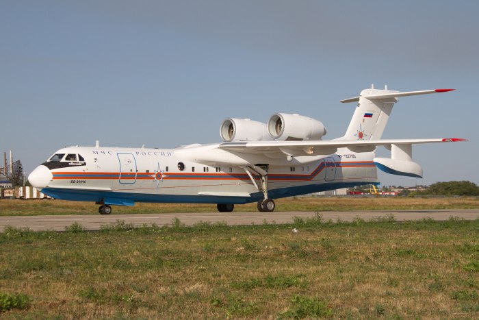 Бе-200 гидросамолёт самолёты Бериева