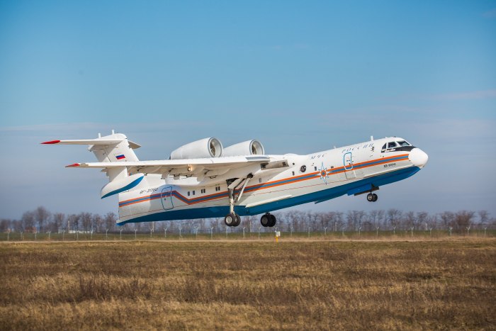 Бе-200 гидросамолёт