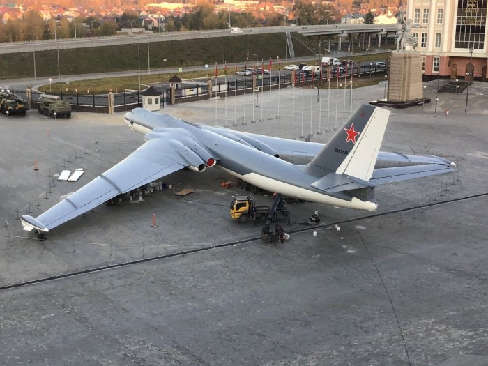 Бомбардировщик м4 с топливным баком