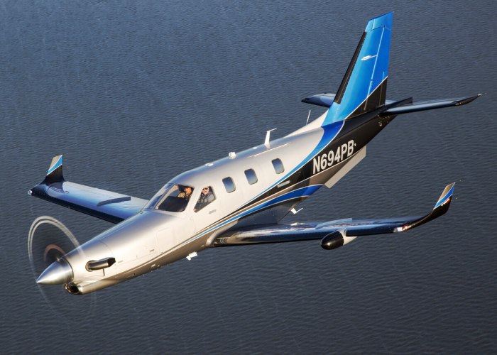 Соката tbm 900
