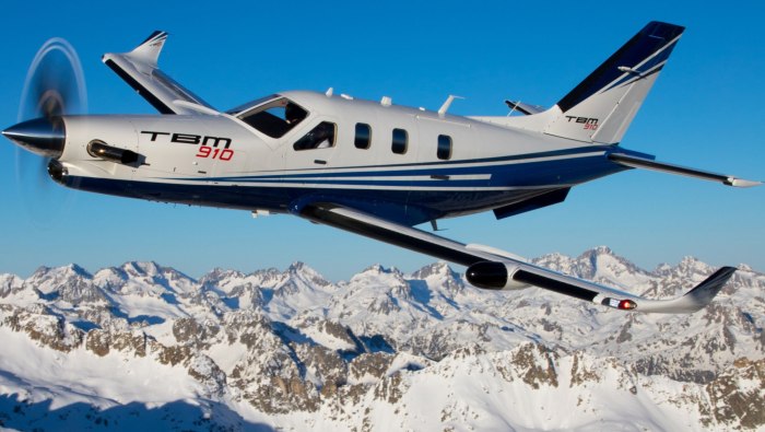 Daher tbm 910 самолет