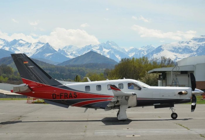 Соката tbm 900