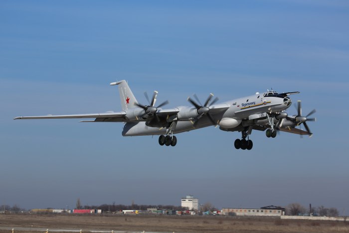 Противолодочный самолет ту 142 м